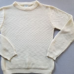 VTG ivory sweater w/ variety of knit patterns